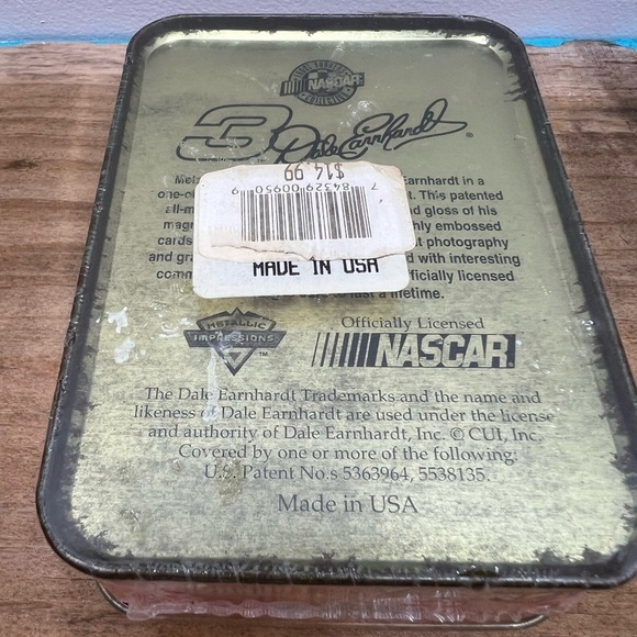 Dale Earnhardt Metallic
Impressions NASCAR Metal
Collector 5 Card Set Never Open - Picture 9 of 10